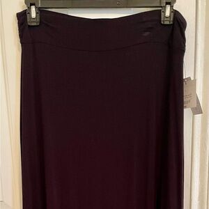 NWTs Liz Claiborne black maxi skirt size large classic piece to own